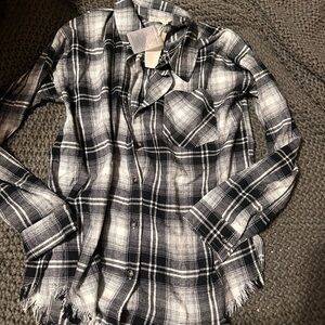 Hem & Thread Plaid Shirt